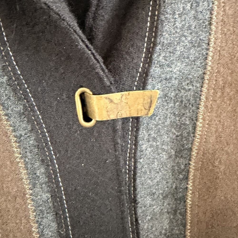 ICELANDIC DESIGN Wool Brown & Black Seam Jacket Button Front Size M Zip Pockets - Picture 5 of 8